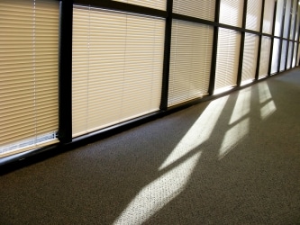 Spotlight on the Benefits of Venetian Blinds featured image