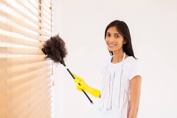 Cleaning Horizontal Blinds