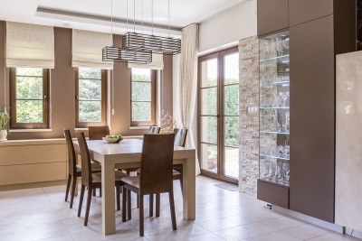 Exploring the Advantages of Automated Roller Shades
